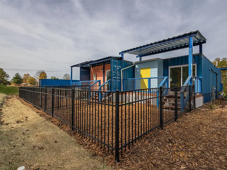 1406 Container Way — Photo 26