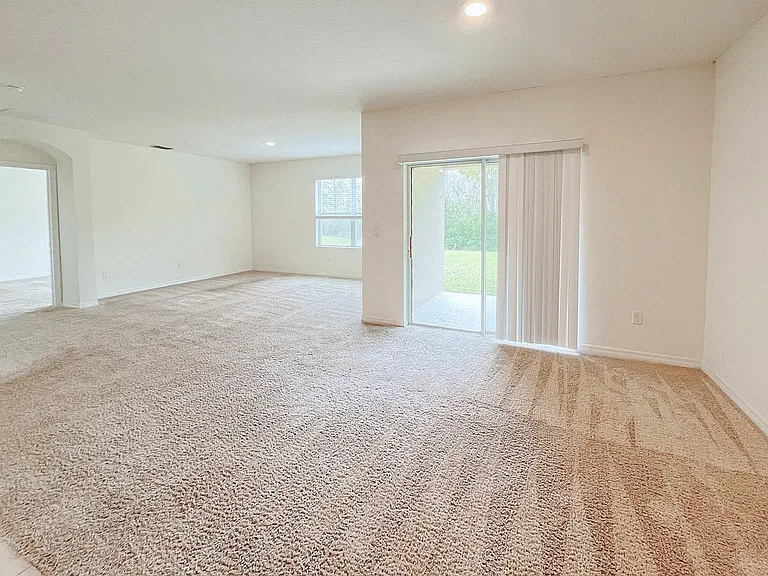 1501 Fox Squirrel Dr — Photo 5