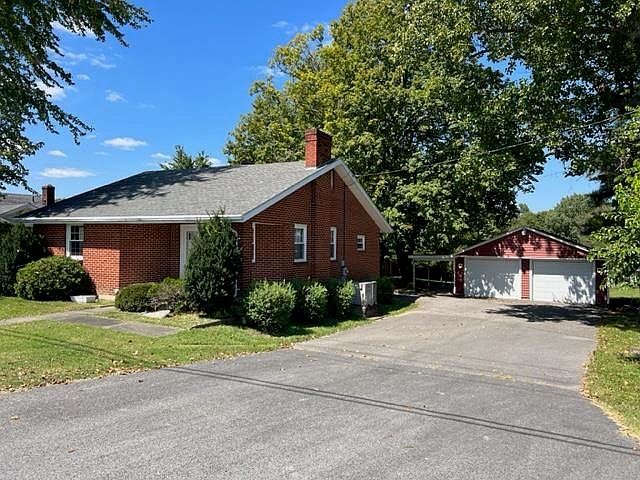 1st image of 437 Hopkinsville St