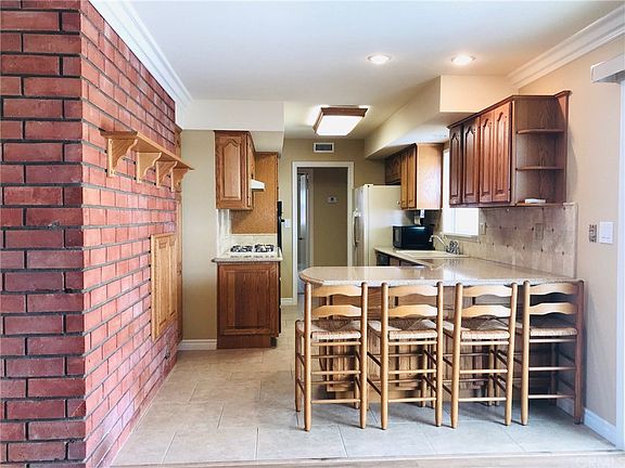 5th image of 3261 Colorado Ln