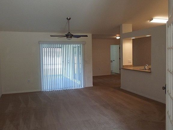 2nd image of 3018 20th St W Unit 3