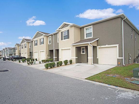 2nd image of 1209 Yellow Finch Dr