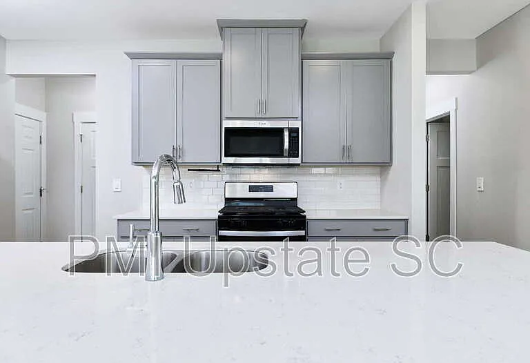 519 Crowder Pl — Photo 4