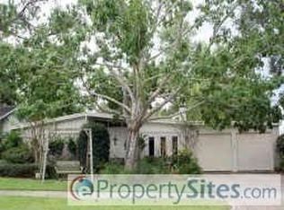 5423 Maple St, Houston, TX 77096