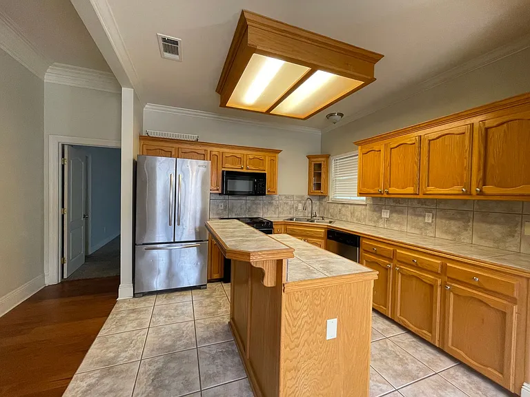 10580 Springglen Ct — Photo 25