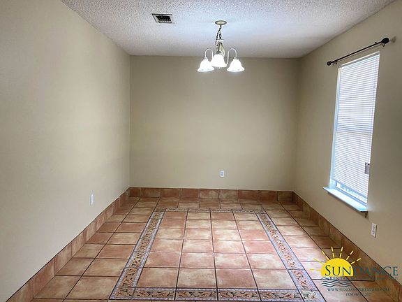 4th image of 2047 Vizcaya Dr