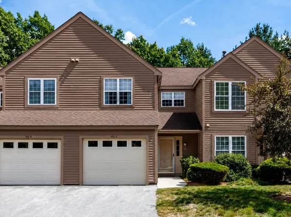 512 Ridgefield Cir #C, Clinton, MA 01510