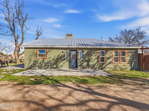 1705 Roadrunner Ln, Las Cruces, NM 88007