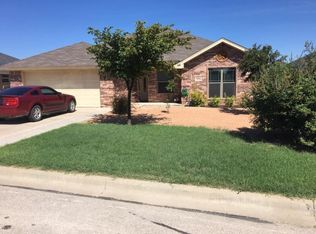 2826 Selman Dr, San Angelo, TX 76905