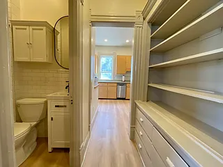 933 Williamson St #1 — Photo 14