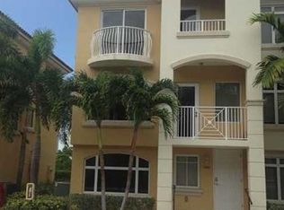 2751 Ne 184 Wy, Aventura, FL 33180
