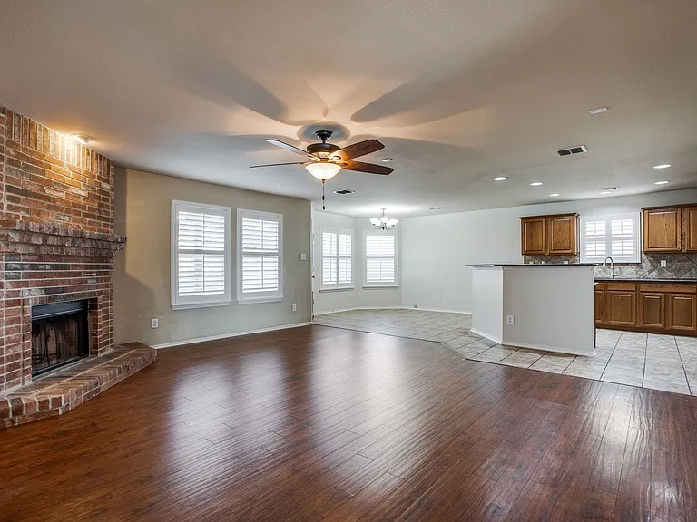 10315 Timber Country — Photo 3