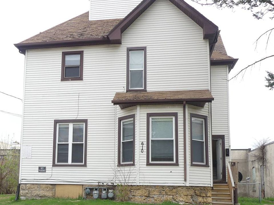 1st image of 610 S 6th St