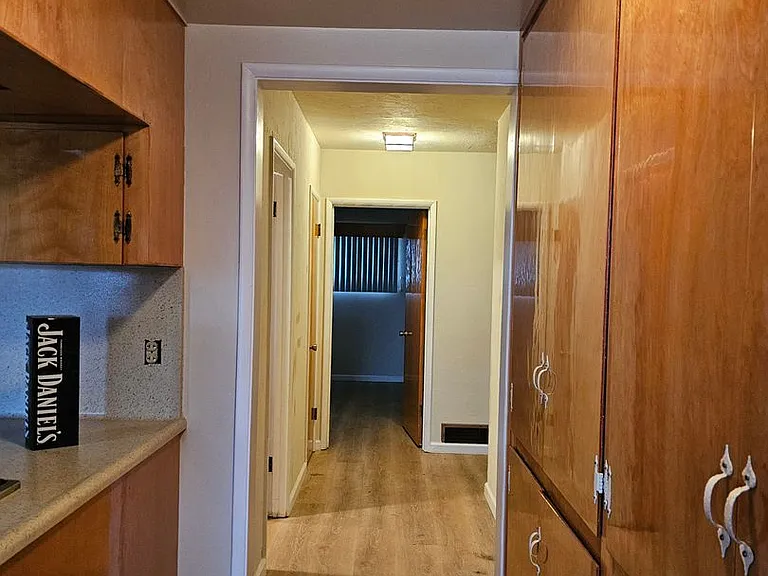 11597 S Academy Ave — Photo 12
