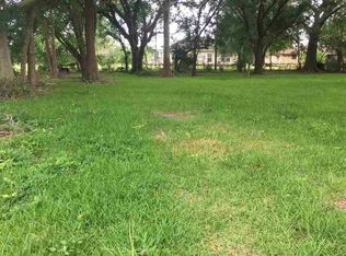 8015 Highway 105, Beaumont, TX 77713