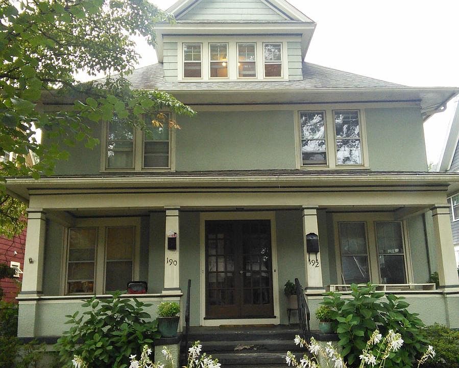 1st image of 192 Willard St
