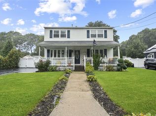131 Noel Dr, Centereach, NY 11720