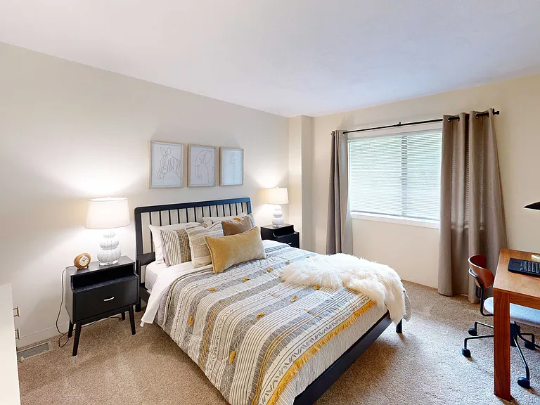 Norwest Woods Apartment — Photo 77