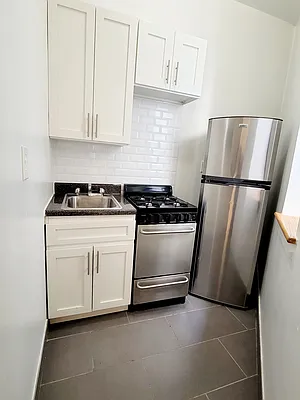 Rented by Corcoran | media 10