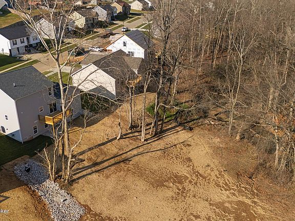 2nd image of 136 Sawgrass Ave