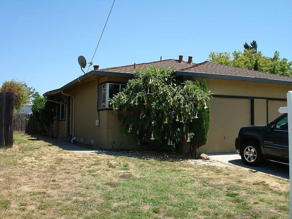 1st image of 1816 Reinelt Ave