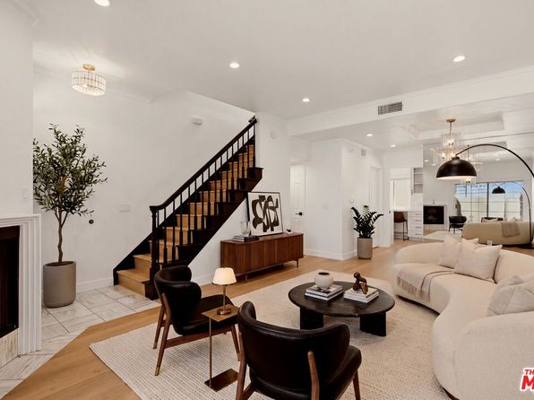 5145 Yarmouth Ave Unit 19, Encino — photo 1