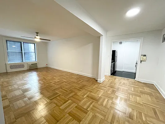 Rented by Oxford Property Group | media 30