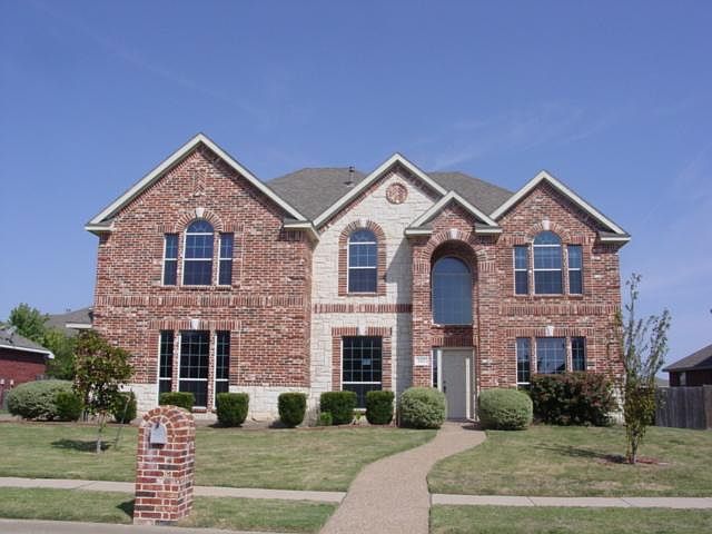 1st image of 717 Daisy Dr