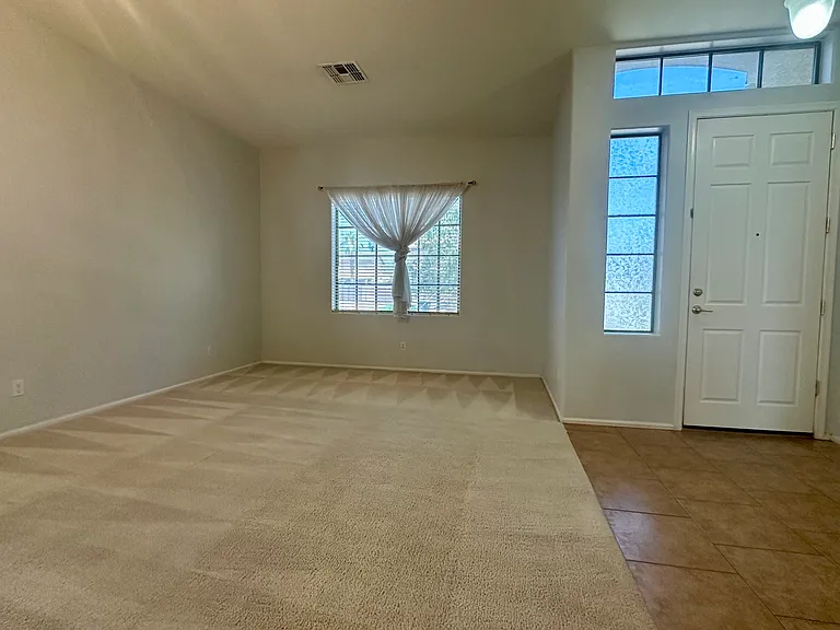 15053 W Riviera Dr — Photo 7