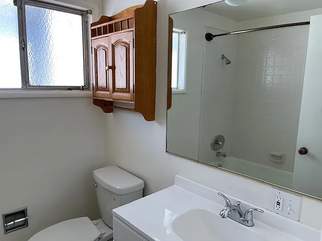 314 Encino Ln — Photo 10