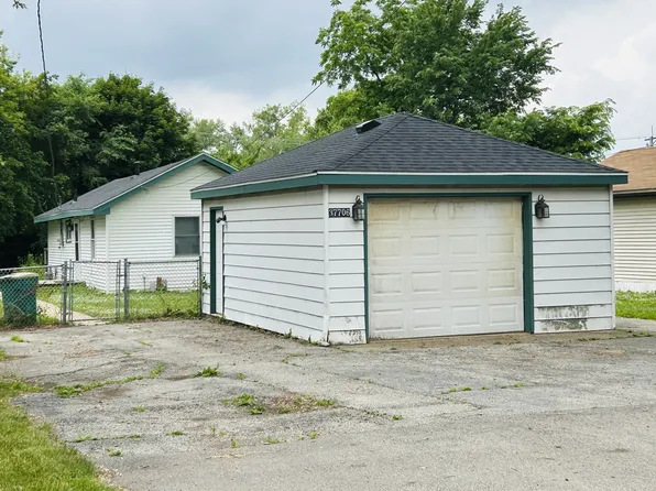 37706 N Nippersink Pl, Spring Grove, IL 60081