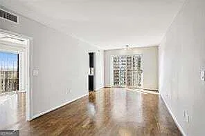 2 bed, 2.0 bath, 1103 sqft, $2,500 — Photo 4