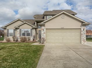 1447 Crystal Pond Dr, Davison, MI 48423