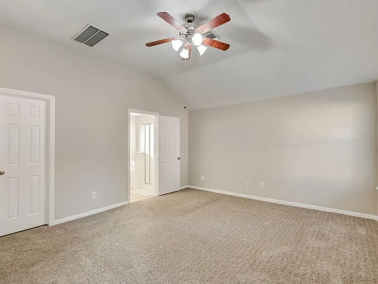 7219 Palmito Ranch Dr — Photo 27