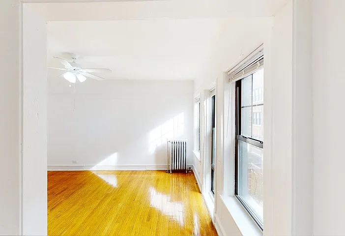 5202-5210 S. Cornell Avenue — Photo 12
