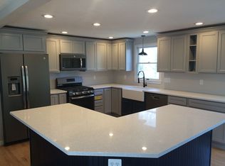 48 Sachem Rd, Plymouth, MA 02360