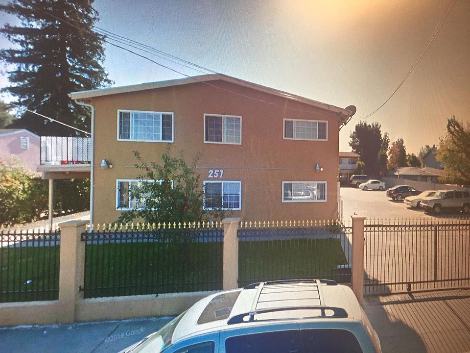 1st image of 257 Poplar Ave APT 1