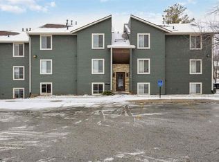 1709 Lynncrest Dr APT 2, Coralville, IA 52241