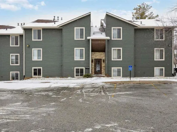 1709 Lynncrest Dr APT 2, Coralville, IA 52241