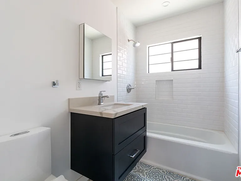 3304 1/2 Casitas Ave — Photo 10