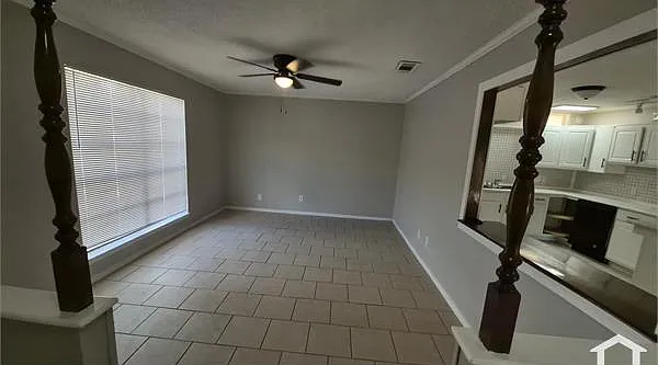 3 bed, 1173 sqft, $1,895 — Photo 2