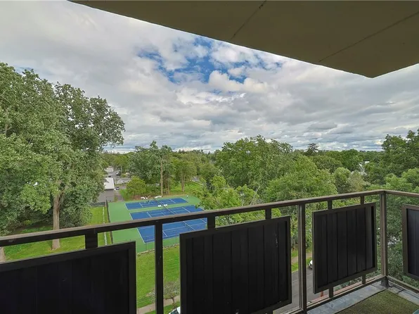 160 Academy Street #8N, Poughkeepsie, NY 12601