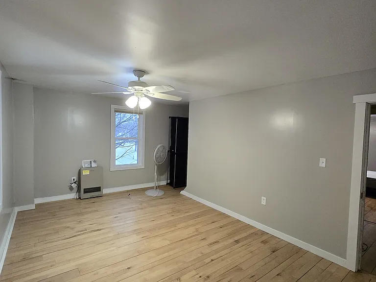 9 Wentworth Village Rd #3 — Photo 4