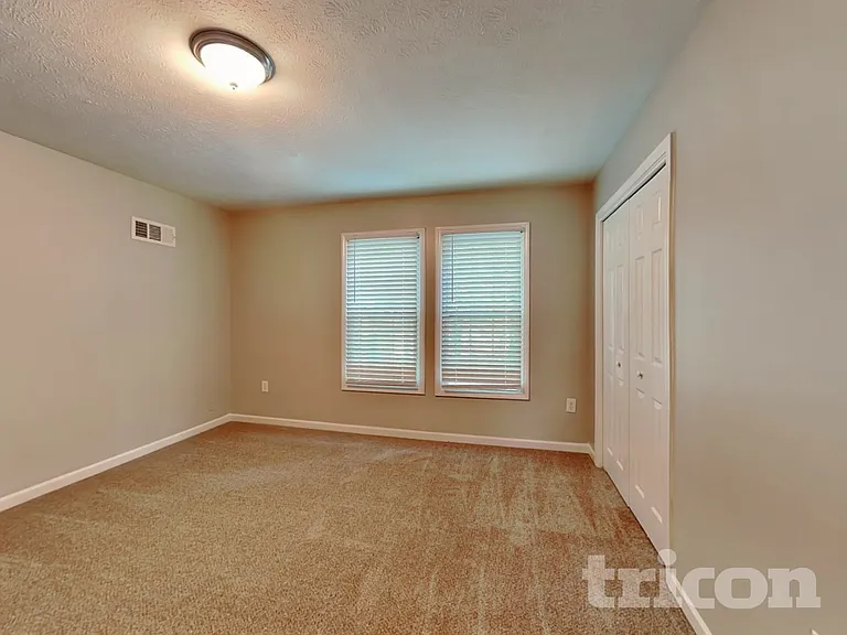 515 Westbridge Dr — Photo 14