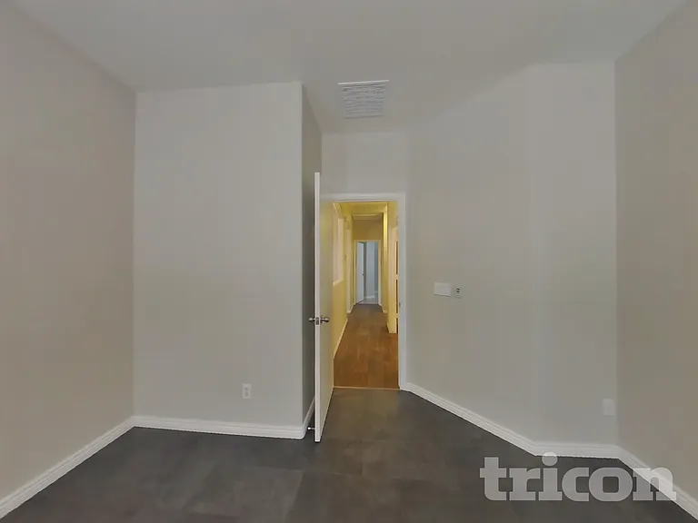 8418 W Sonora St — Photo 9
