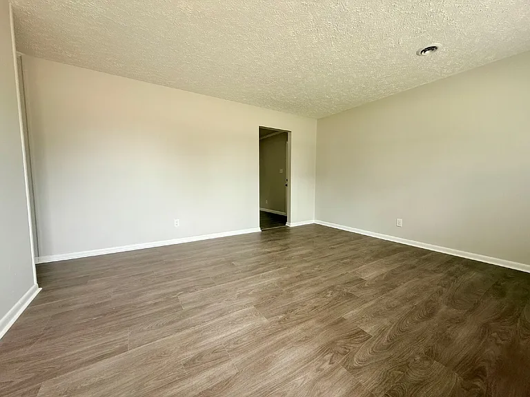 4730 Rosehill Rd — Photo 26