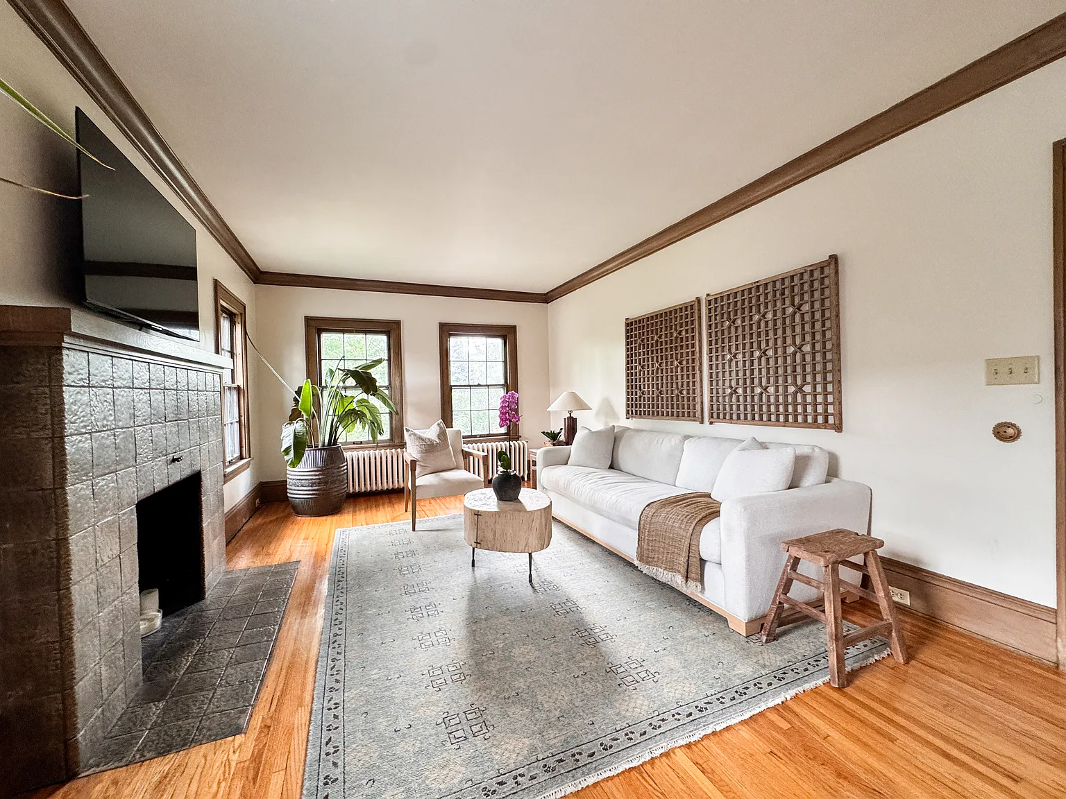 2 bed, 1500 sqft, $2,300 — Photo 4
