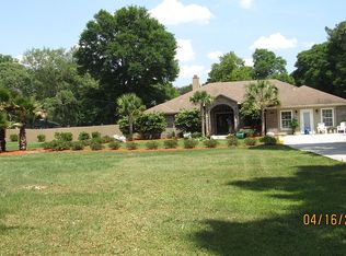 1050 Arthur Moore Dr, Green Cove Springs, FL 32043