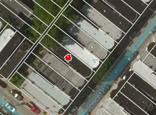 49 Sharpnack St, Philadelphia, PA 19119