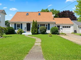 316 Hooper St, Tiverton, RI 02878
